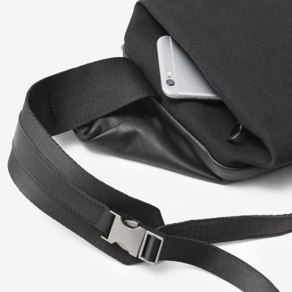 Cote&Ciel - Isarau Alias Cowhide Leather Agate Black - Зображення 4