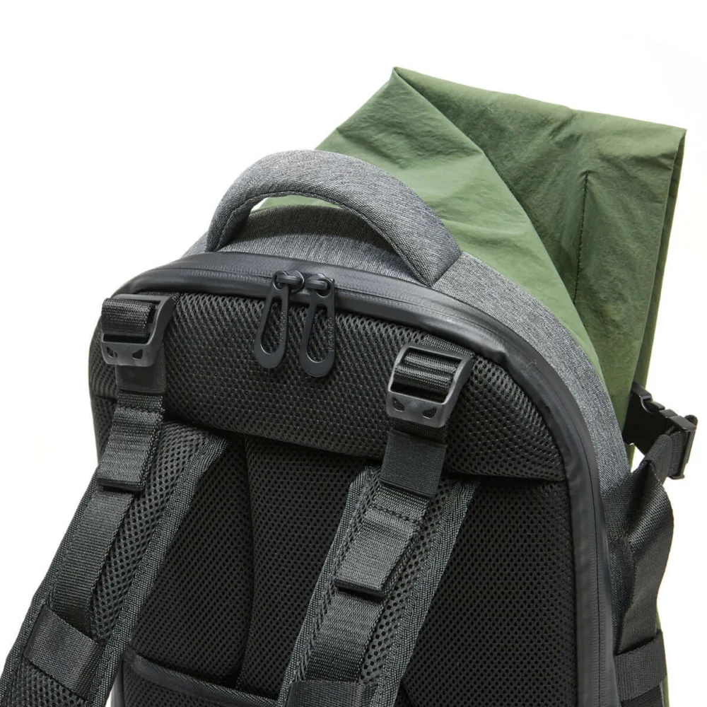 cote&ciel - Isar M Komatsu 13-22L Onibegie Nylon Olive Green - Зображення 7