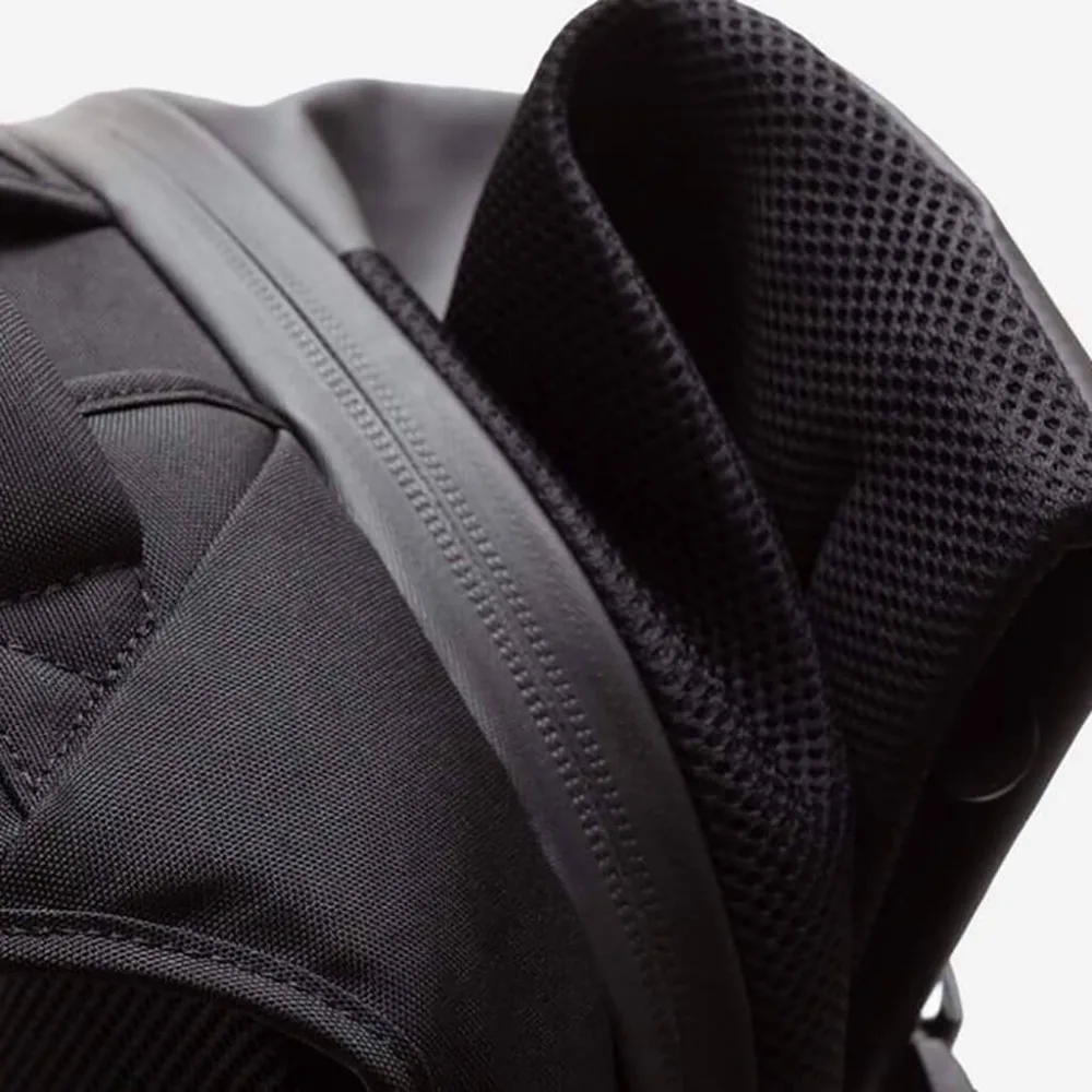 cote&ciel - Isar M 16-25L Obsidian Black - Зображення 8