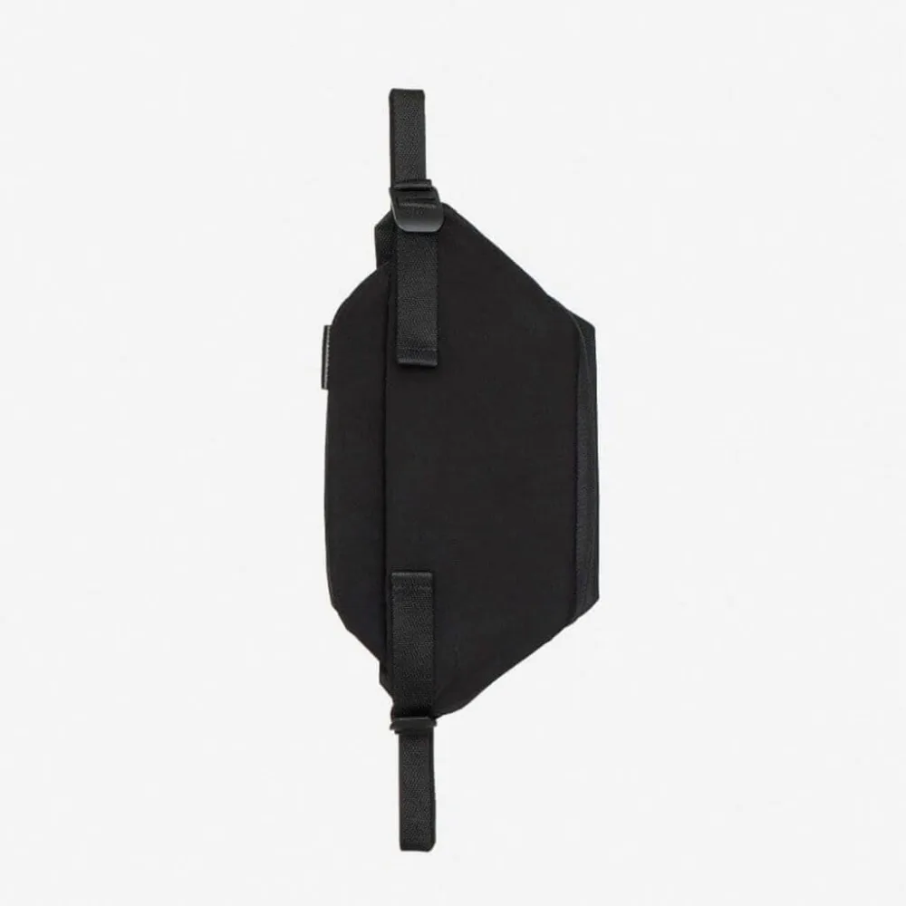 Cote&Ciel - Isarau Small Smooth Black