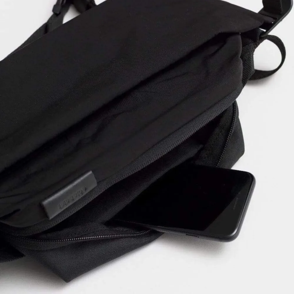 Cote&Ciel - Isarau Small Smooth Black - Зображення 8